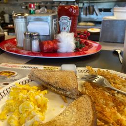 2-egg breakfast 2-egg breakfast