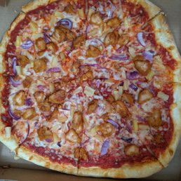 BBQ chicken pizza