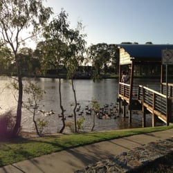 Banjo Paterson Park - Feeding the ducks