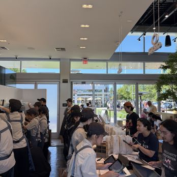 Heytea - Inside - Bubble Tea Near Me - Cupertino, California Heytea - Inside - Bubble Tea Near Me - Cupertino, California