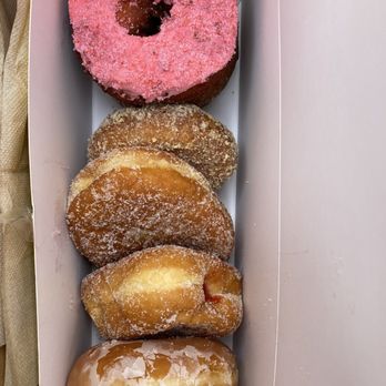 Lee's Donuts - Donuts Near Me - Vancouver, British Columbia Lee's Donuts - Donuts Near Me - Vancouver, British Columbia
