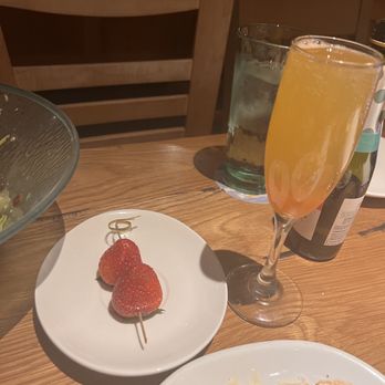 Olive Garden Italian Restaurant - Our waiter remedying the situation- shocked they had fresh strawberries and chose not to use them to begin with - Italian Near Me - Arlington, Texas Olive Garden Italian Restaurant - Our waiter remedying the situation- shocked they had fresh strawberries and chose not to use them to begin with - Italian Near Me - Arlington, Texas