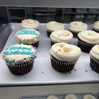 SusieCakes - Menlo Park - Desserts Near Me - Menlo Park, California SusieCakes - Menlo Park - Desserts Near Me - Menlo Park, California