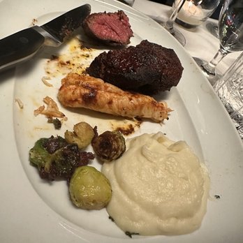 Steak 48 - Petite Filet Mignon - Steakhouses Near Me - Charlotte, North Carolina