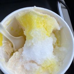 Arctic Chill - I got a banana snow-cone and half of it had no syrup flavor. I thought maybe it is at the bottom.  No, it did not.