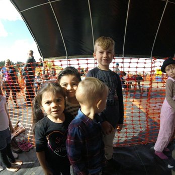 Bauman's Farm and Garden - Pumpkin patch here is the best!! Plan a full day for wrist bands... - Fruits & Veggies Near Me - Gervais, Oregon