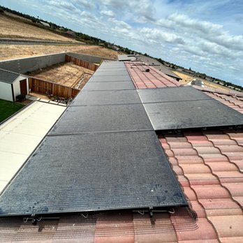 Window’s Cleaning Tale - Before- super dirty - Solar Panel Cleaning Near Me