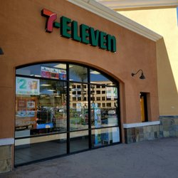 7-Eleven - This is a very clean location