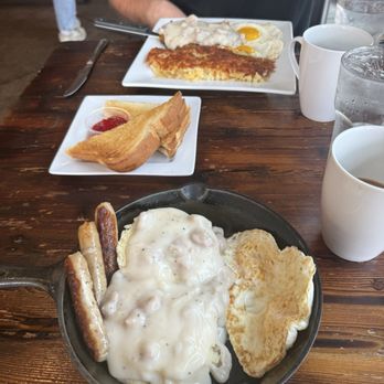 The Trough - Chicken Country Fried Steak Biscuits and gravy skillet - Breakfast & Brunch Near Me - Missoula, Montana The Trough - Chicken Country Fried Steak Biscuits and gravy skillet - Breakfast & Brunch Near Me - Missoula, Montana