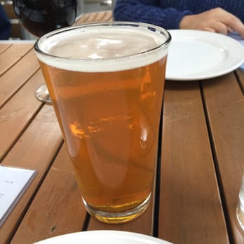 Blue Line Pizza - Lagunitas IPA - Pizza Near Me - Mountain View, California