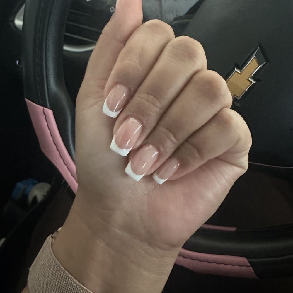 Glamour Nail Bar - Nail Salons Near Me - Bellflower, California