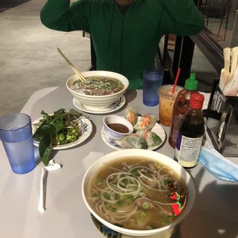 Pho Tran Vu - Pho tai and the delicious summer rolls (fresh shrimp with vermicelli wrapped in greens and rice roll) - Vietnamese Near Me - Mountain View, California