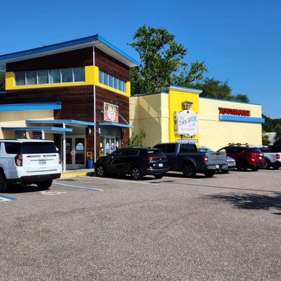 The Town House Restaurant by null