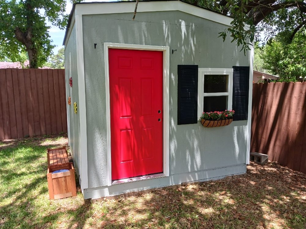 Slide of D And E Services