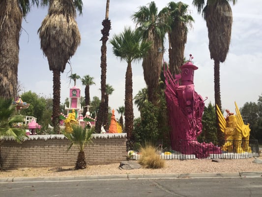 Palm Springs Mod Squad (Architecture Tours) by null