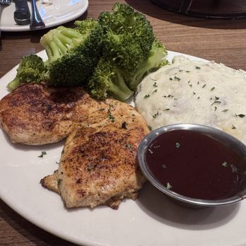 Outback Steakhouse - Grilled Chicken on the Barbie - Steakhouses Near Me - Ocean City, Maryland