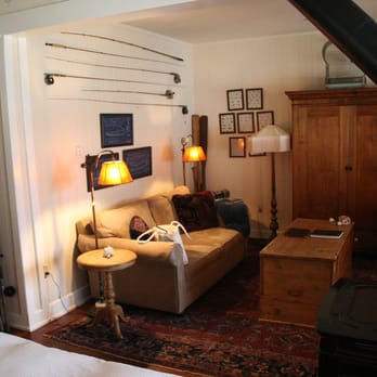 Nick's Cove Cottages - Uncle Andy's Cabin - Hotels Near Me - Marshall, California