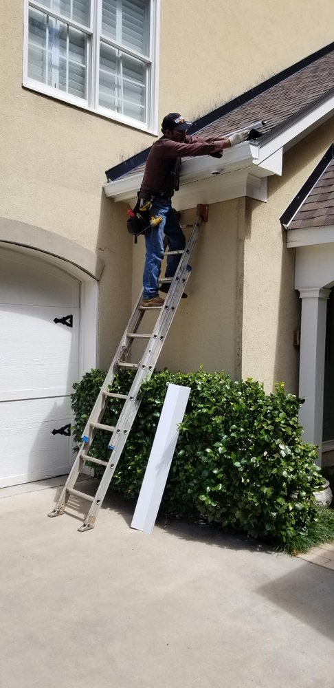 Slide of Atlanta Roof 911