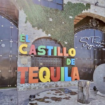 El Castillo de Tequila - Wine Tours Near Me - El Arenal, JAL