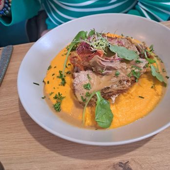 LE PENTRAY - L'échine de porc purée - Brasseries Near Me - Broons, 22