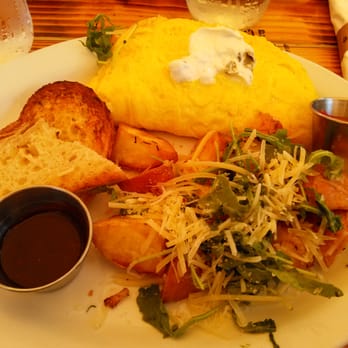 Fig Tree Cafe - Salmon omelette - Breakfast & Brunch Near Me - San Diego, California Fig Tree Cafe - Salmon omelette - Breakfast & Brunch Near Me - San Diego, California