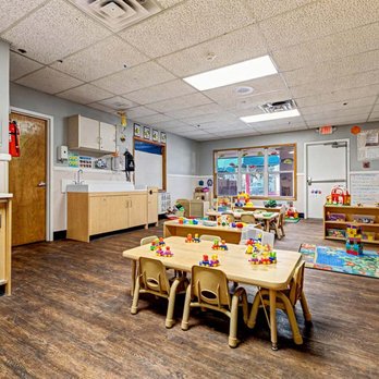 Arrowhead KinderCare - Preschools Near Me - Glendale, Arizona