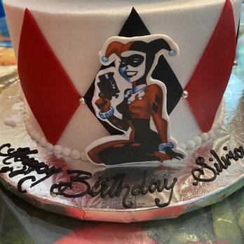 I Want Pretty Cakes - Close up of the edible print - Custom Cakes Near Me I Want Pretty Cakes - Close up of the edible print - Custom Cakes Near Me