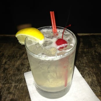 Ten Degrees Bar - Tom Collins yum yum - Gastropubs Near Me - New York, New York