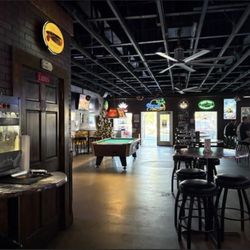 PaddyWagon Irish Pub