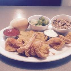 Main Street Cafe - Fresh cooked to order Gulf Shrimp and Catfish dinner and the vegetables are all fresh prepared each day along with desserts.