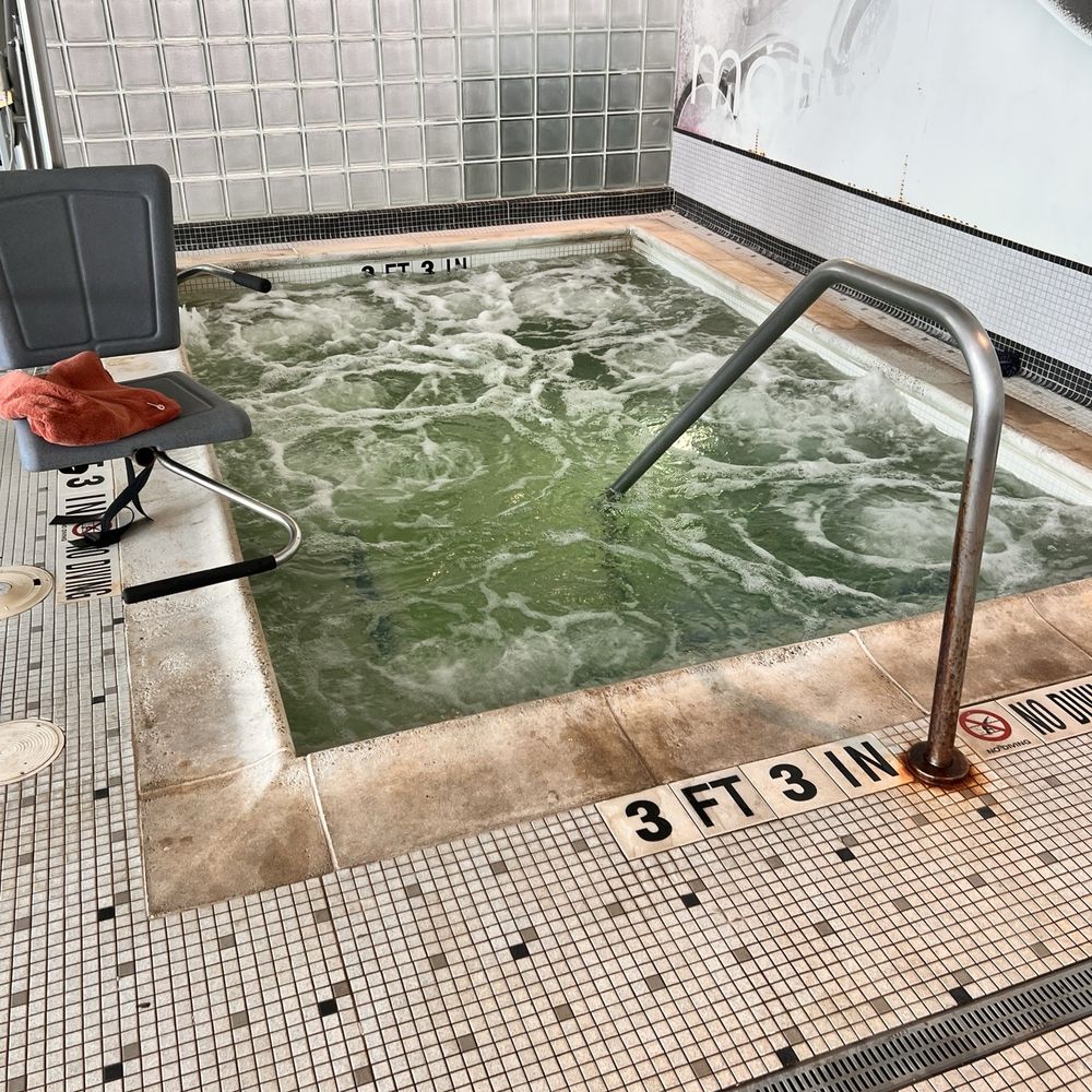 LA Fitness - Jacuzzi - Trainers Near Me - Austin, Texas LA Fitness - Jacuzzi - Trainers Near Me - Austin, Texas