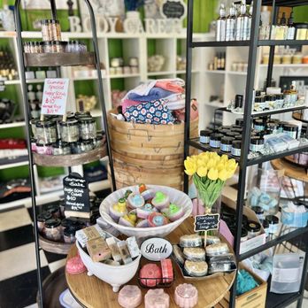 Lumi By Mari - Lumi things - Candle Stores Near Me - Bloomington, Indiana Lumi By Mari - Lumi things - Candle Stores Near Me - Bloomington, Indiana