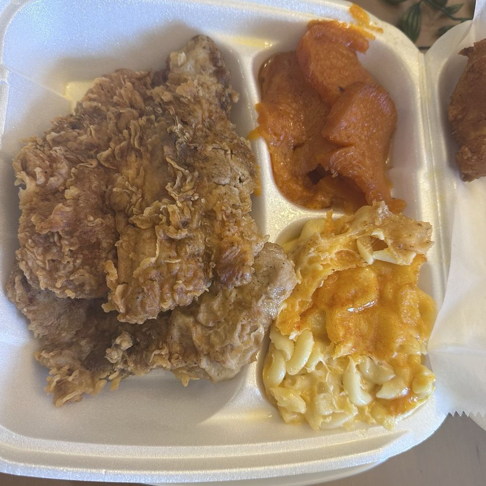 Soul Food Express - Fried pork chops, yams, Mac n cheese - Soul Food Near Me - Jacksonville, Florida Soul Food Express - Fried pork chops, yams, Mac n cheese - Soul Food Near Me - Jacksonville, Florida