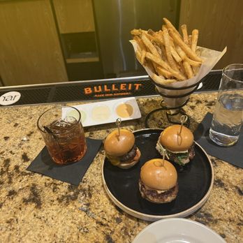 Central Michel Richard - Mini burger French Fries - New American Near Me - Washington, DC, District of Columbia