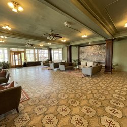 Hot Lake Springs Hotel