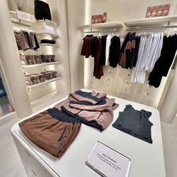 SKIMS - SKIMS Outerwear - Women's Clothing Near Me - Las Vegas, Nevada