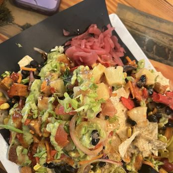 Yellow Dog Eats Kitchen & Bar - Vegetarian Nachos - Bars Near Me - New Smyrna Beach, Florida