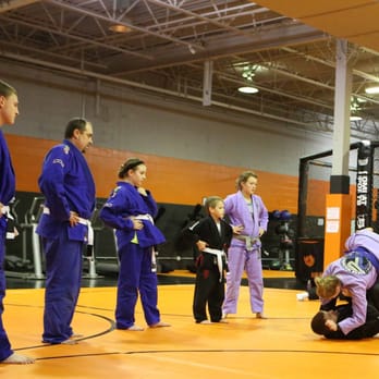Hahn Extreme Fitness - Brazilian Jiu Jitsu Class - Martial Arts Near Me - Arnold, Missouri Hahn Extreme Fitness - Brazilian Jiu Jitsu Class - Martial Arts Near Me - Arnold, Missouri