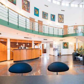 Best Western Hotel - Lobby - Hotels Near Me - Dasing, BY