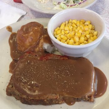 Great Scotts Eatery - Meatloaf dinner, they also have an over 55 menu with the same plate, tasty - American Near Me - Broomfield, Colorado