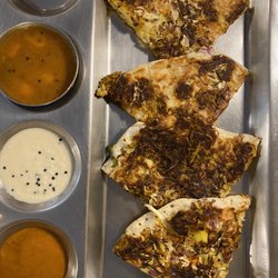 Udupi Palace - Cauliflower Uttapam