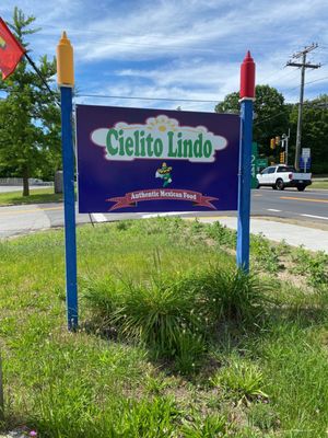 Cielito Lindo by null