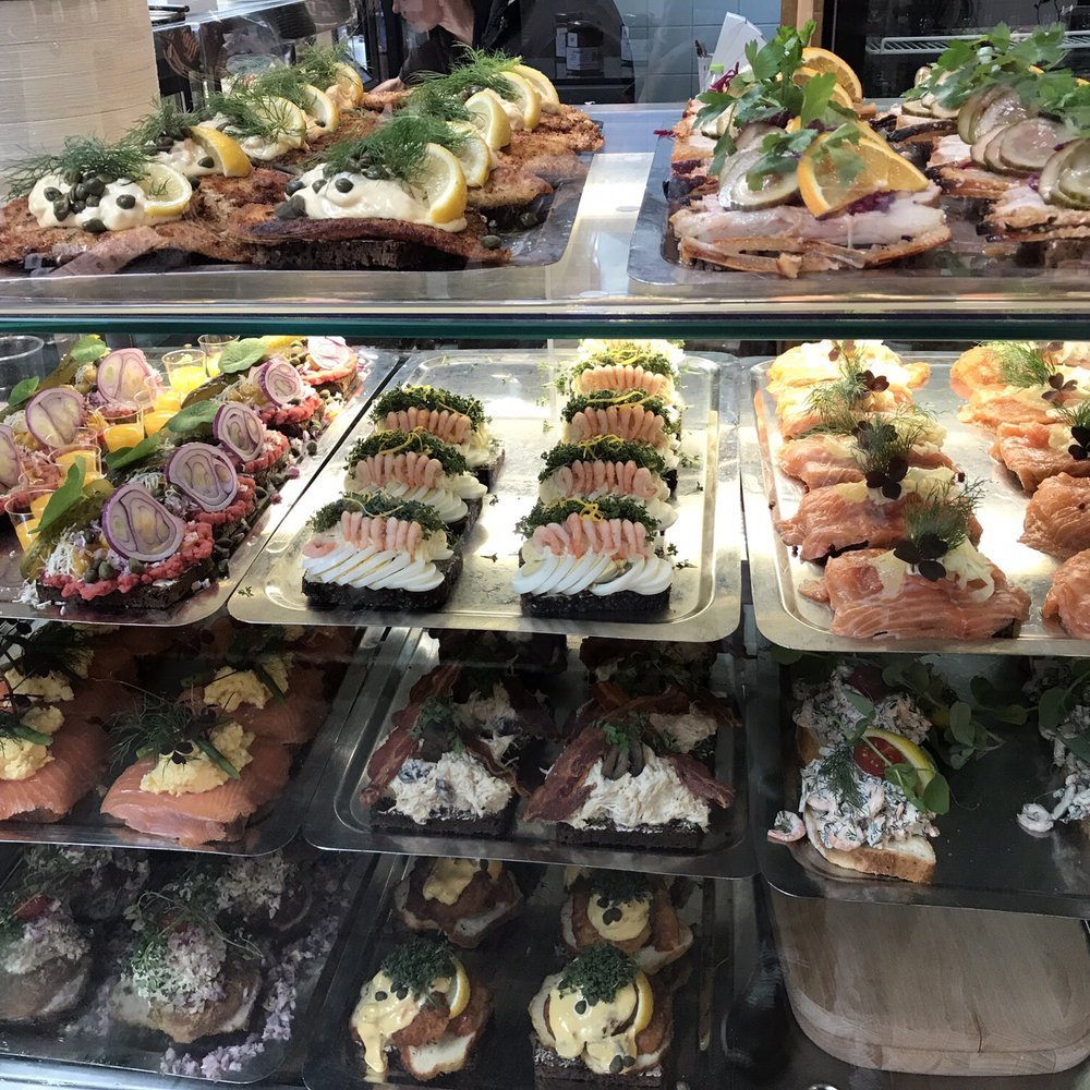 Hallernes Smørrebrød - Smørrebrød options! - Danish Near Me - København K, 84 Hallernes Smørrebrød - Smørrebrød options! - Danish Near Me - København K, 84