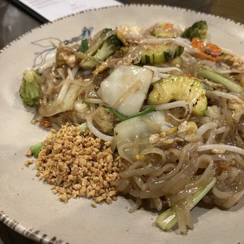 Thai Palace - N1 Pad Thai - Thai Near Me - Chapel Hill, North Carolina