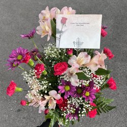 Russell Florist & Gifts