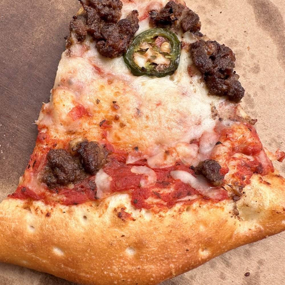 Tastee Pizza & Wings - Beef Bihari Pizza - Pizza Near Me - Houston, Texas Tastee Pizza & Wings - Beef Bihari Pizza - Pizza Near Me - Houston, Texas