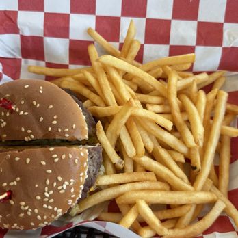 Bob's Big Boy - Diners Near Me - Northridge, California