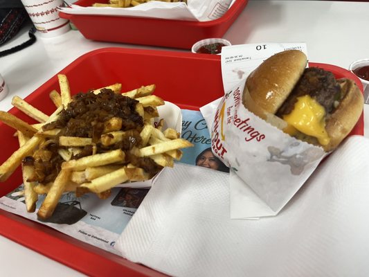 In-N-Out Burger by null