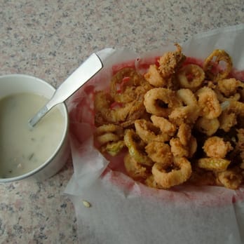 The Lobster Trap - Clam Chowder & Calamari - Seafood Near Me - Bourne, Massachusetts