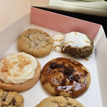 Crumbl - Berkeley - Bakeries Near Me - Berkeley, California Crumbl - Berkeley - Bakeries Near Me - Berkeley, California